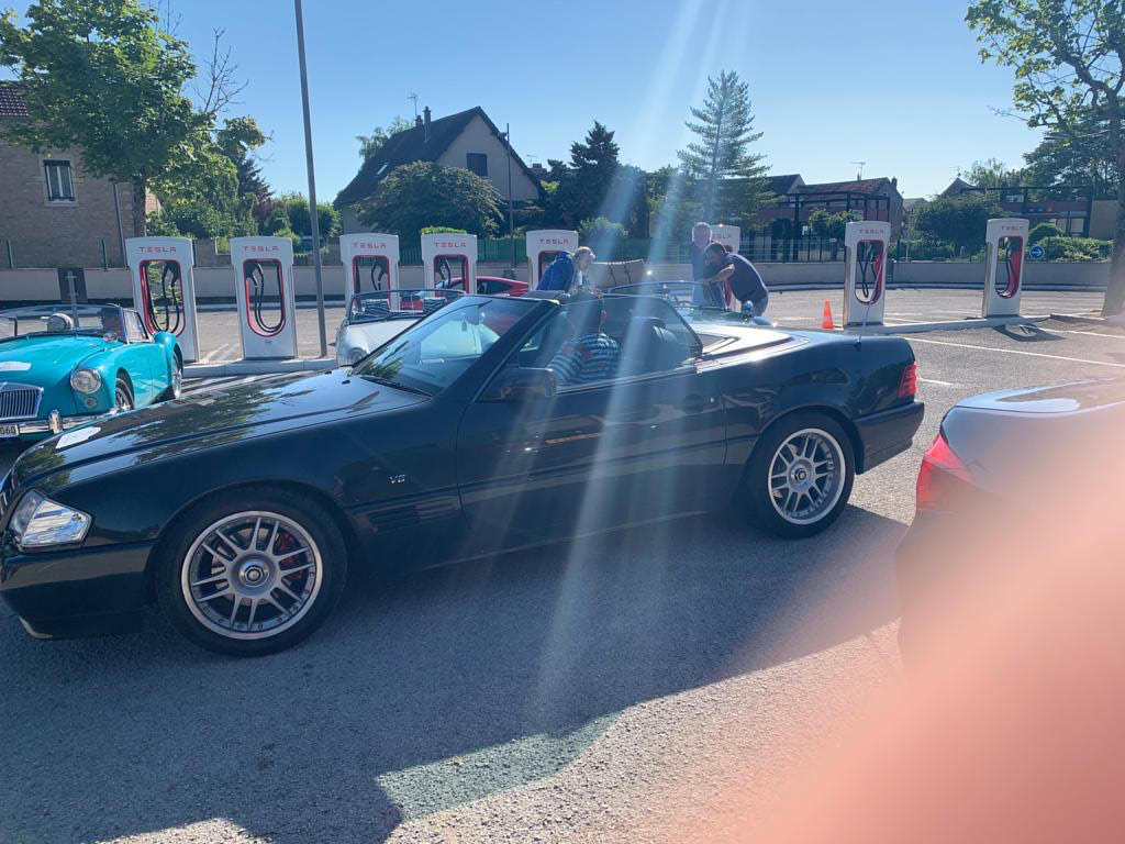 Mercedes Benz 500 SL