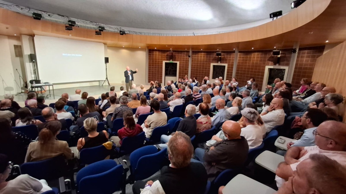 Conférence Claude Nicolier