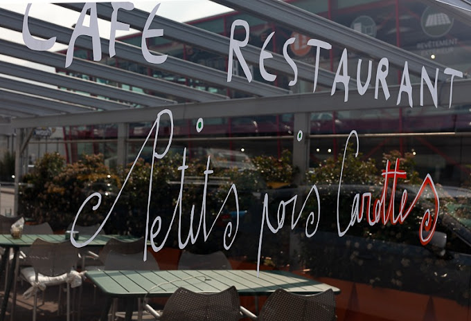 Petits Pois Carottes – Conthey
